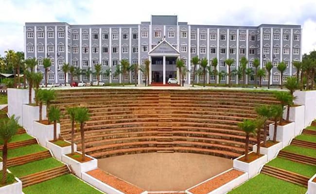 mangalam-college-of-management-studies-ettumanoor-0003-layer-2-infrastructure