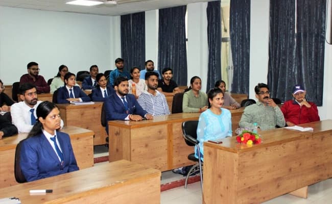 GHSIMR, Kanpur Classroom 1.webp