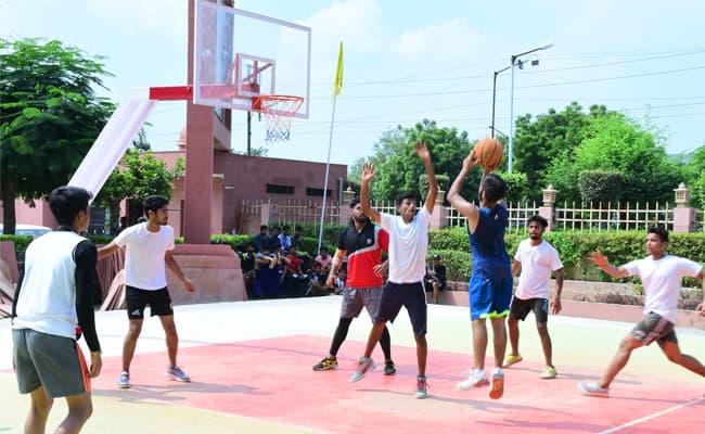 dronacharya-group-of-institutions-dgi-0014-ground-ground