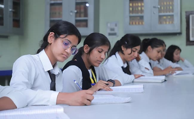 CLC, Rudrapur Classroom 3.webp