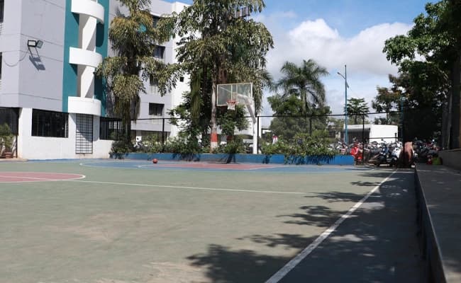 ISB, Pune Ground 1.webp