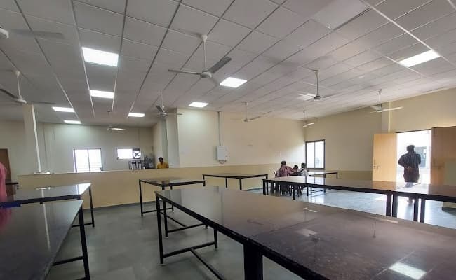 gallery-0005-cafeteria1-cafeteria