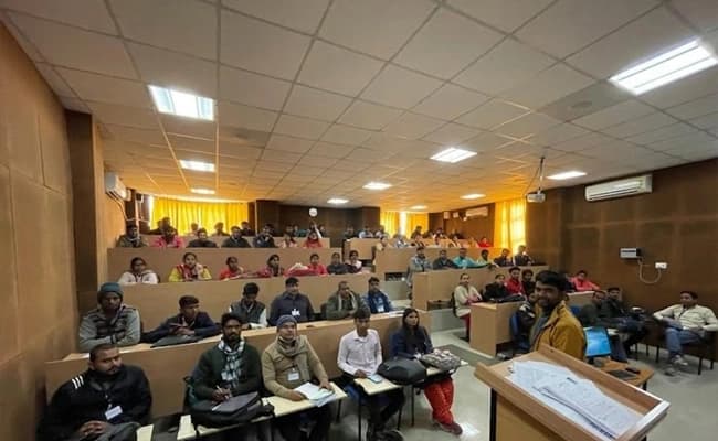 CIMP, Patna Classroom 2.webp