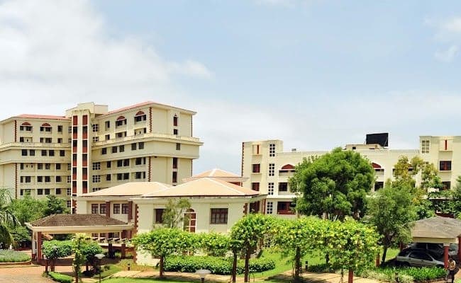 yenepoya-deemedtobe-university-bangalore-powered-by-emversity-0007-infra6-infrastructure