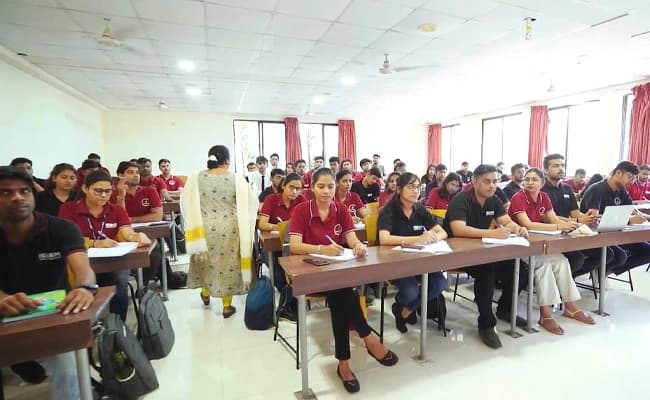 ISBM, Pune Classroom 3.webp