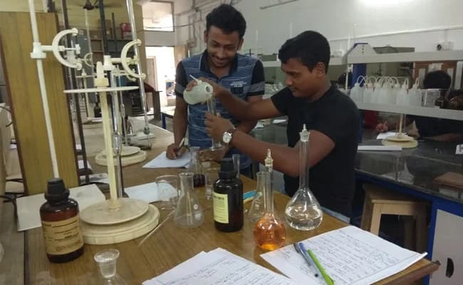 The Neotia University, Kolkata Labs 4.webp