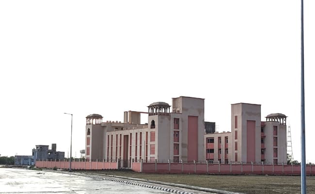 gallery-0010-infra8-infrastructure-6