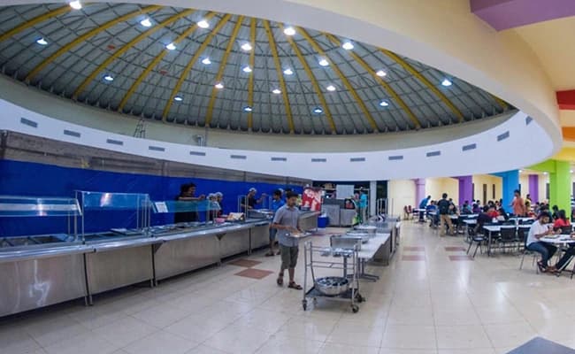 cafeteria5-cafeteria-2