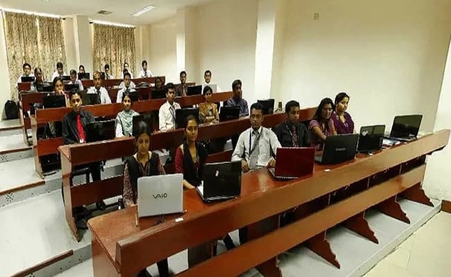 SCMS, Kochi Labs 3.webp