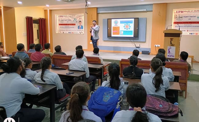 kipm-college-of-engineering-and-technology-kipm-classroom-0003-layer-1-classroom