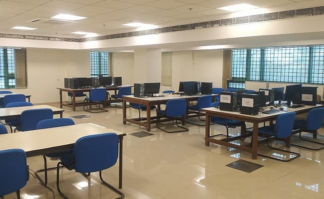 gallery-0000-class5-classroom-100