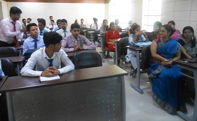 Srisiim, Delhi Classroom 1.webp