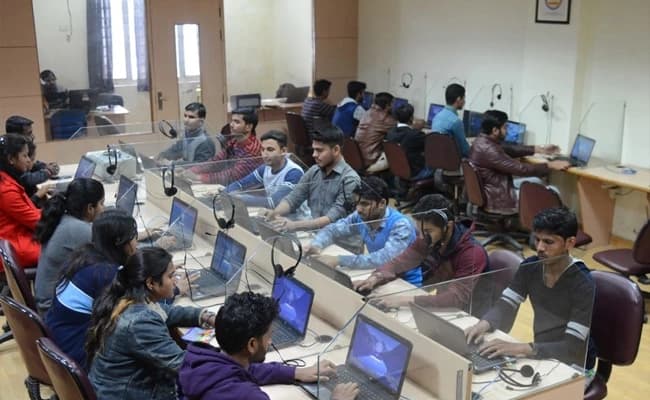 AGI, Greater Noida Labs 5.webp