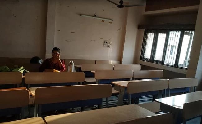 IMS, Indore Classroom 1.webp