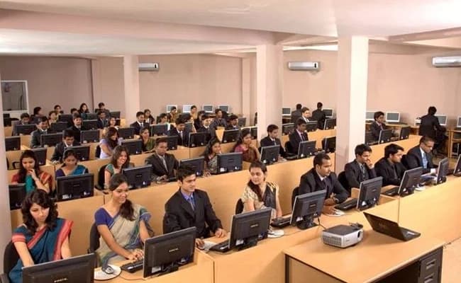 VJIM, Hyderabad Classroom 1.webp