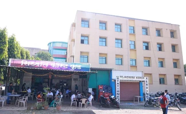 WBS, Pune Cafeteria 4.webp