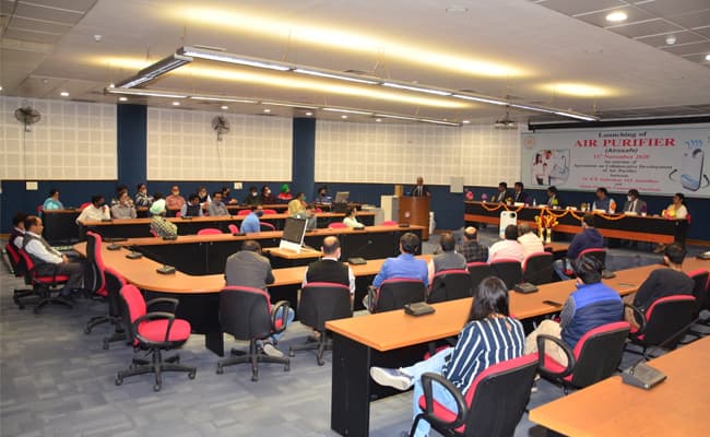 2-0007-classroom-classroom-6