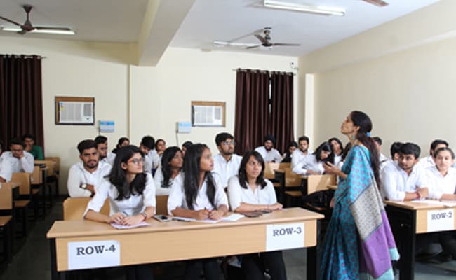 jims-engineering-management-technical-campus-jemtec-infrastructure-0007-layer-1-classroom