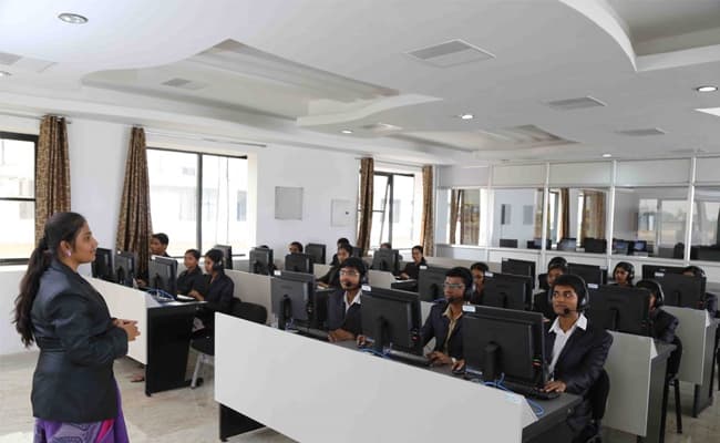 1-0004-layer-1-classroom-3