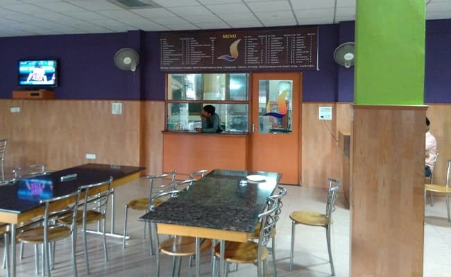 cafeteria-2-cafeteria-9