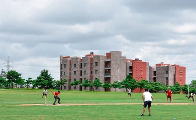 IMT Hyderabad Ground 2.webp