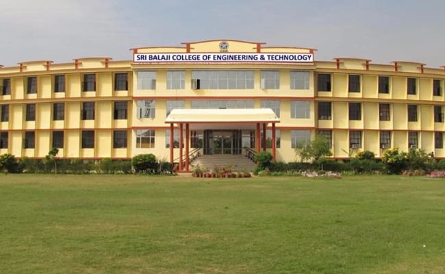 SBCET, Jaipur Infra 2.webp