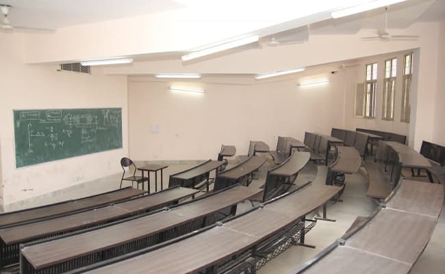 global-institute-of-technology-git-classroom-0003-layer-1-classroom