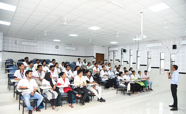classroom-0002-classroom-classroom
