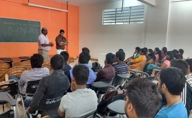 GCEM, Bangalore Classroom 2.webp