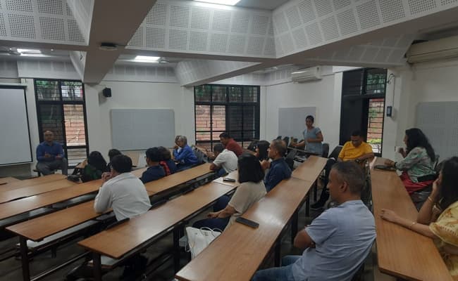 gallery-0000-class5-classroom-35