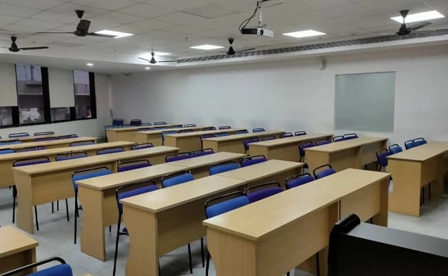 Amity University, Hyderabad Classroom 3.webp