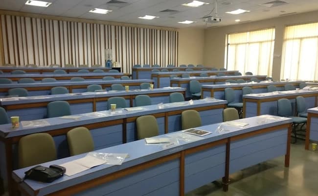 CBS Kolkata Classroom 3.webp